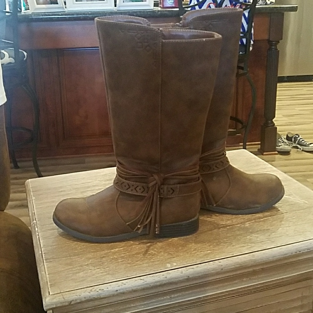 Kids boots